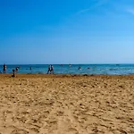 Apartment Lovely Flat In A Building Surrounded By Garden Bibione