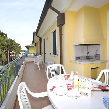 Lovely Flat In A Building Surrounded By Garden Appartement