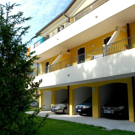 Lovely Flat In A Building Surrounded By Garden ビビオーネ