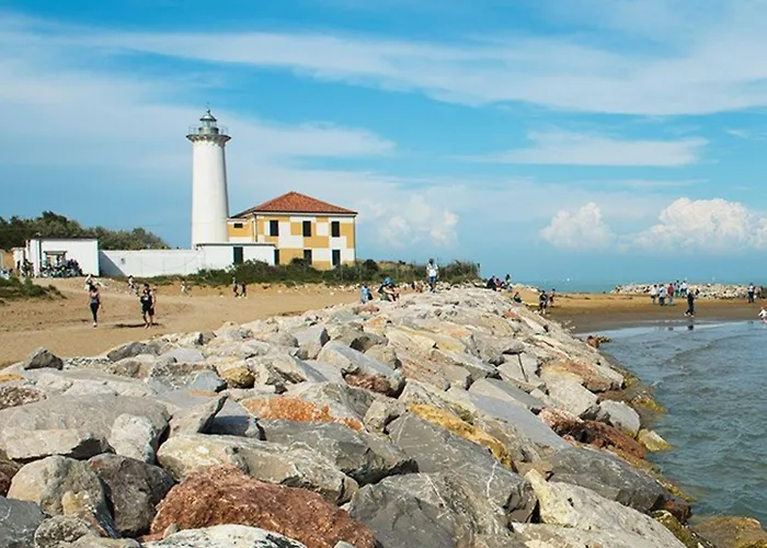 Lovely Flat In A Building Surrounded By Garden Διαμέρισμα
